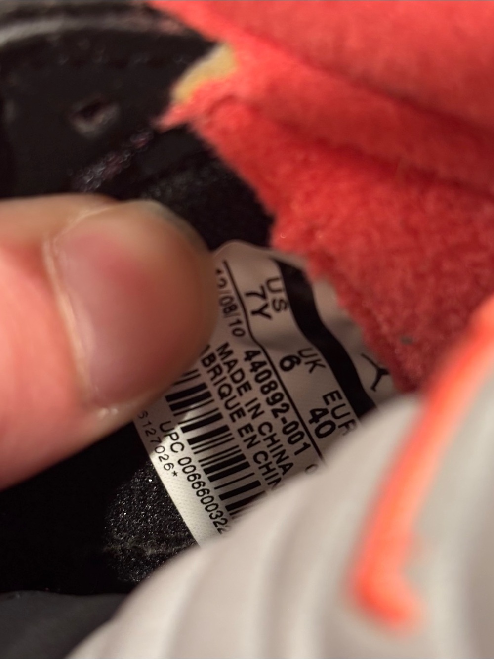 Jordan 5 Retro Black Alarming GS Size 7Y Sneakers - Picture 5 of 6